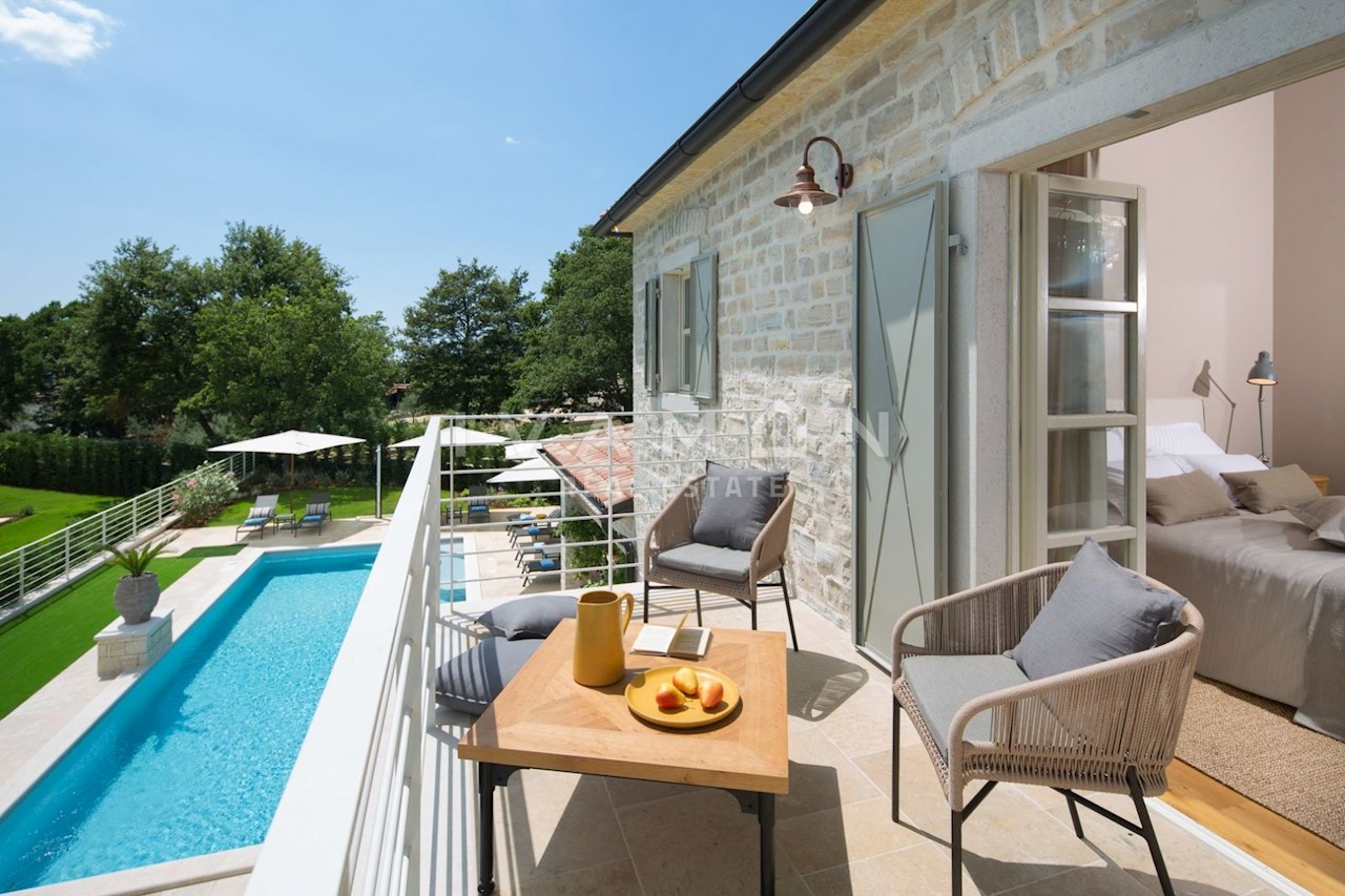 Casa In vendita - ISTARSKA  POREČ 