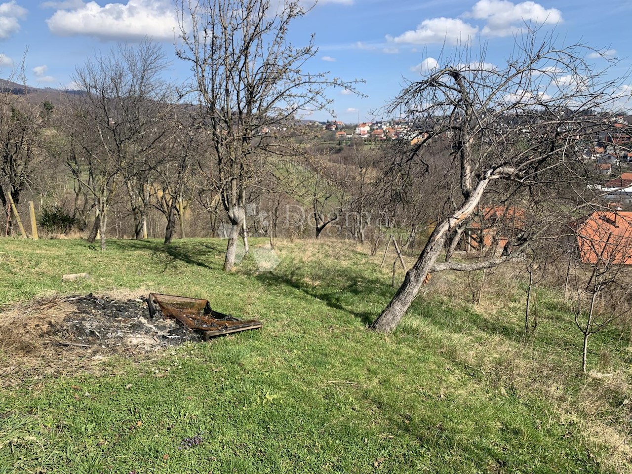 Kuća Na prodaju - GRAD ZAGREB  ZAGREB 