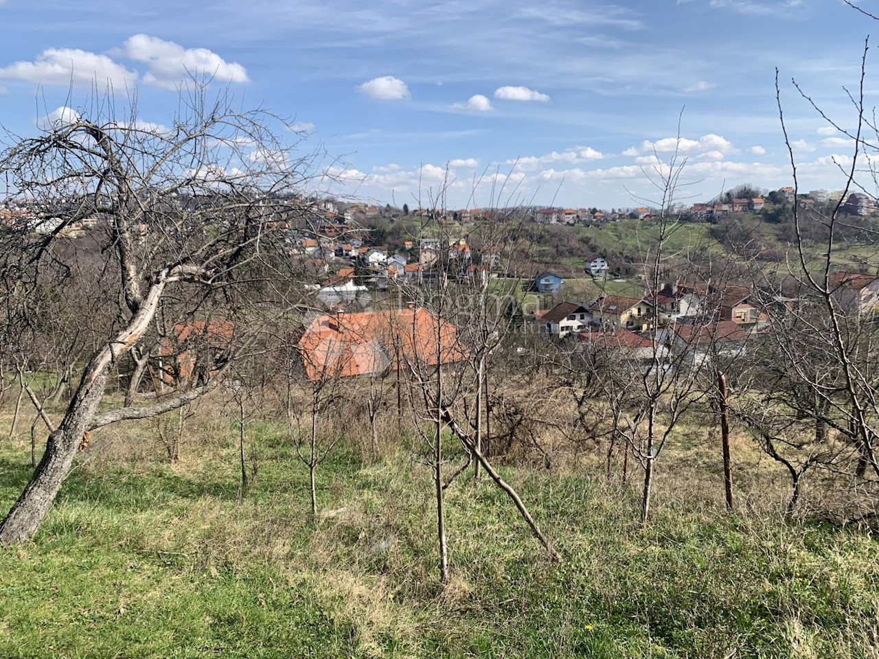 Hiša Naprodaj - GRAD ZAGREB  ZAGREB