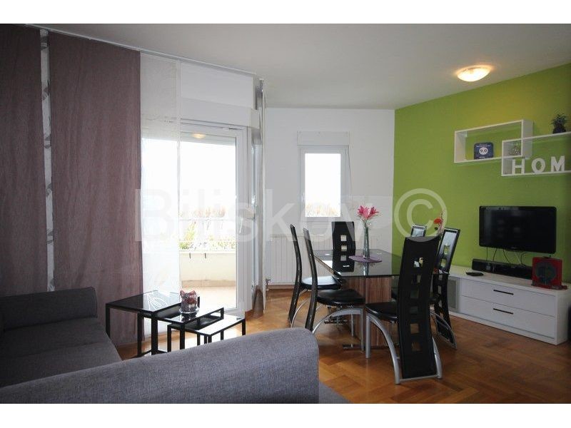 Appartement À louer - SPLITSKO-DALMATINSKA  SPLIT 