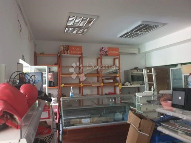 Gewerbefläche Zu verkaufen - Istarska Ližnjan - foto 3/4