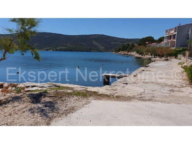 Hiša Naprodaj - SPLITSKO-DALMATINSKA  Marina