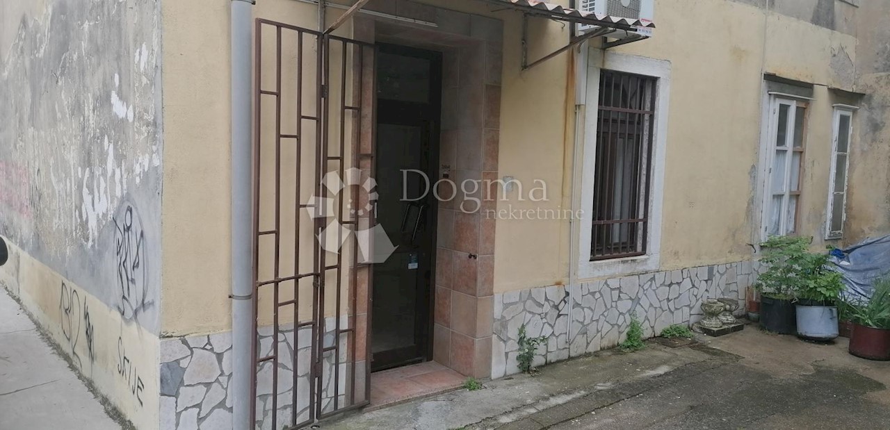 Business premises For sale - PRIMORSKO-GORANSKA  RIJEKA 