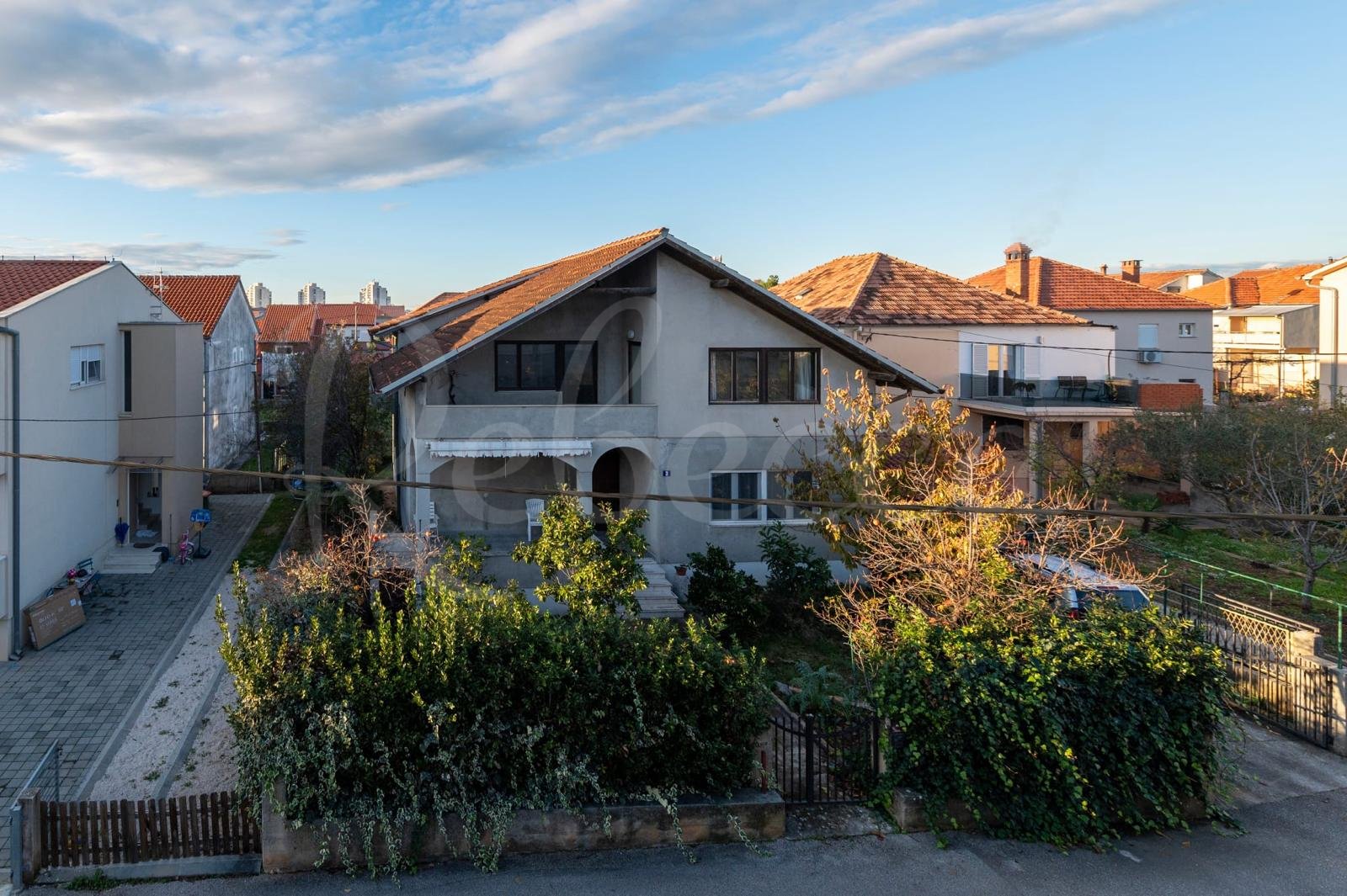 Haus Zu vermieten - ZADARSKA POLIčNIK