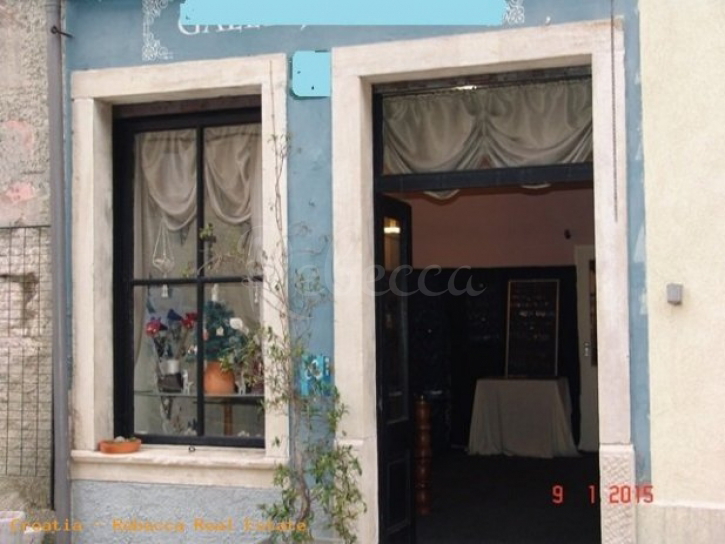 Business premises For sale Rovinj