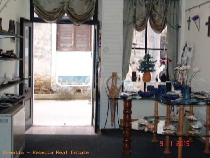 Business premises For sale -  Rovinj