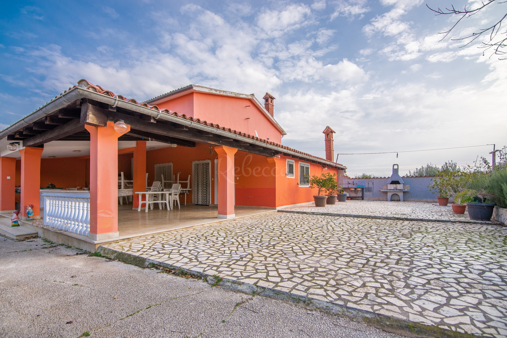 Kuća Na prodaju -  Ližnjan
