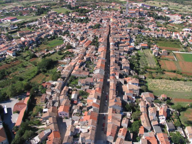 Land for sale 10600 m² – Vodnjan