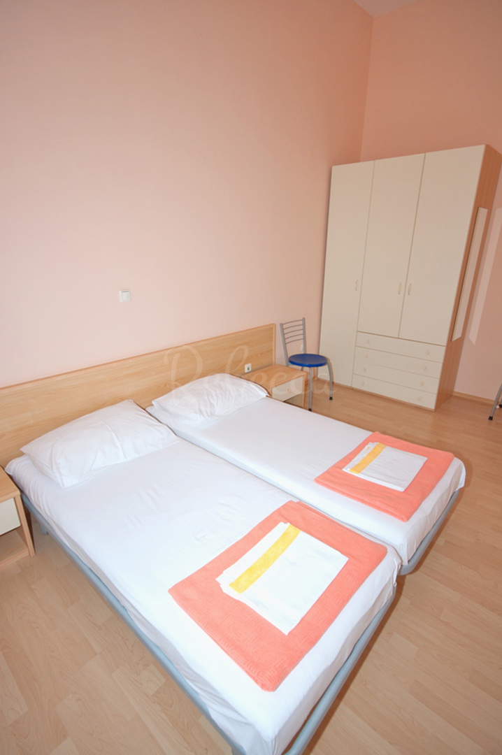 Hotel In vendita -  Premantura
