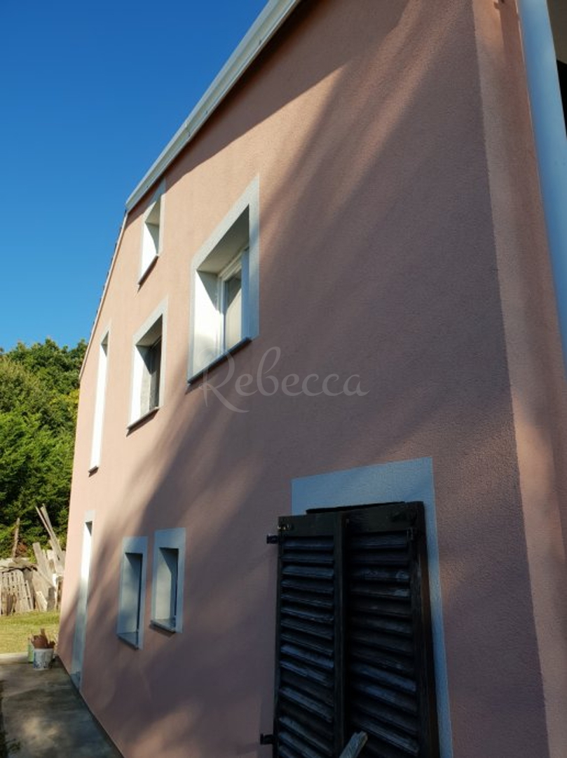 Hiša Na predaj -  Rebići