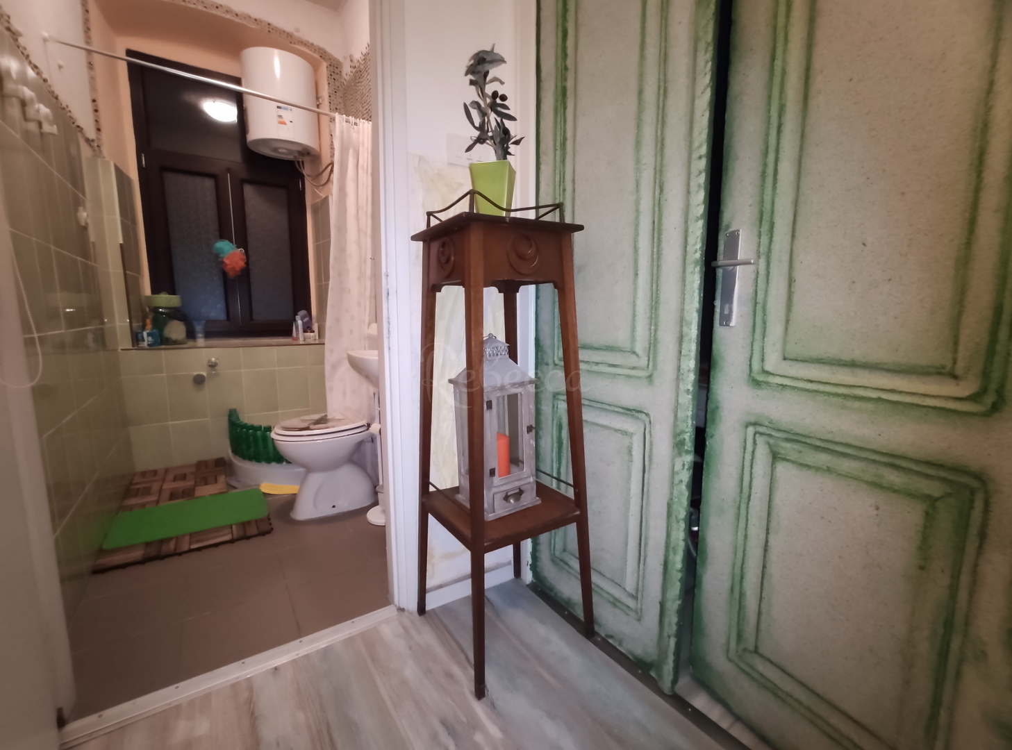 Apartma Na predaj -  Centar