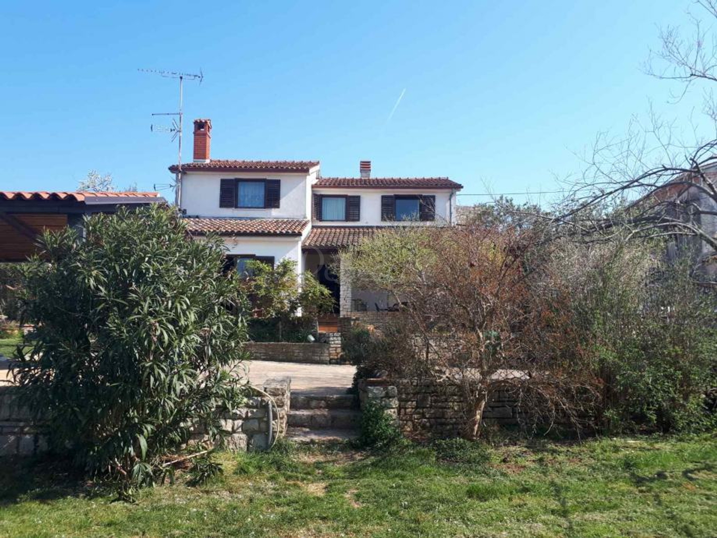 Haus Zu verkaufen - štinjan - foto 2/4