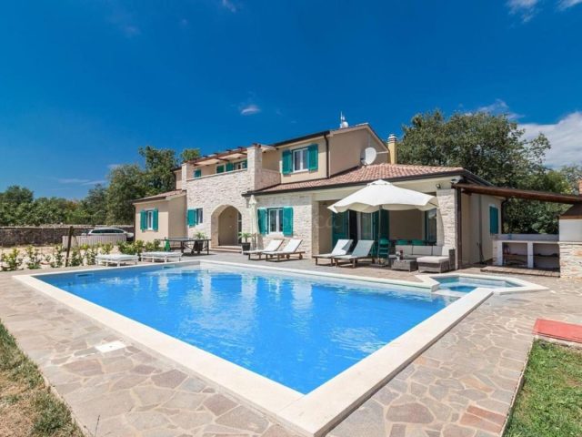 House for sale 280 m² – Svetvinčenat