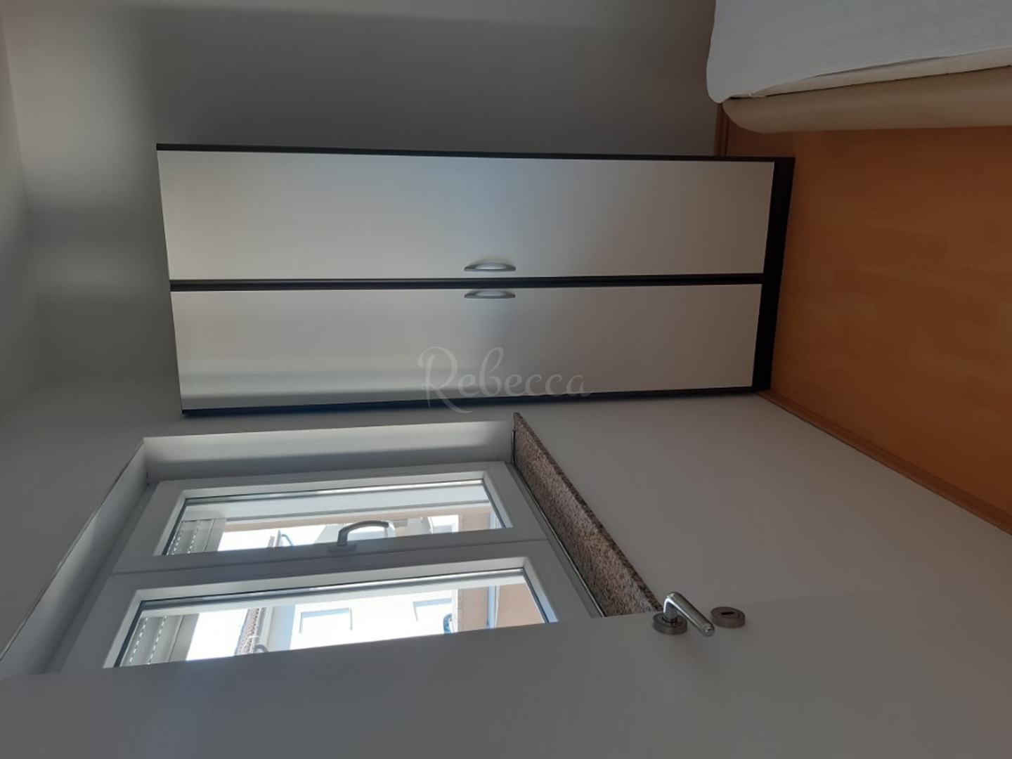 Flat For sale -  Peroj