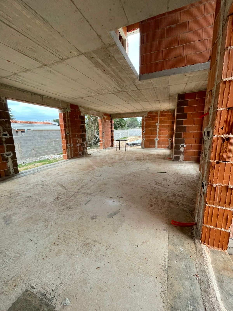 Kuća Na prodaju - Istarska Ližnjan - foto 1/10