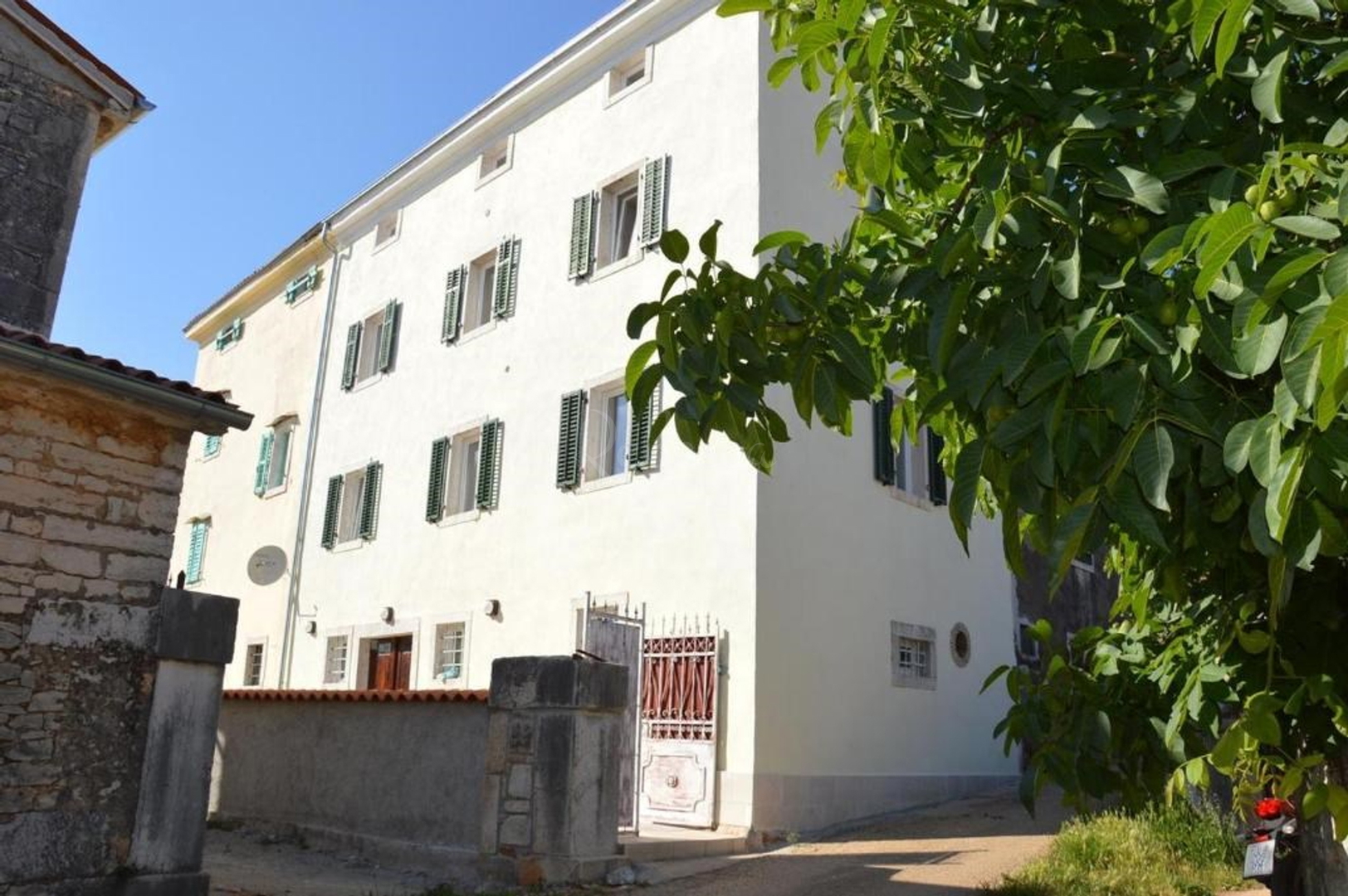 Dom Na predaj -  Markovac