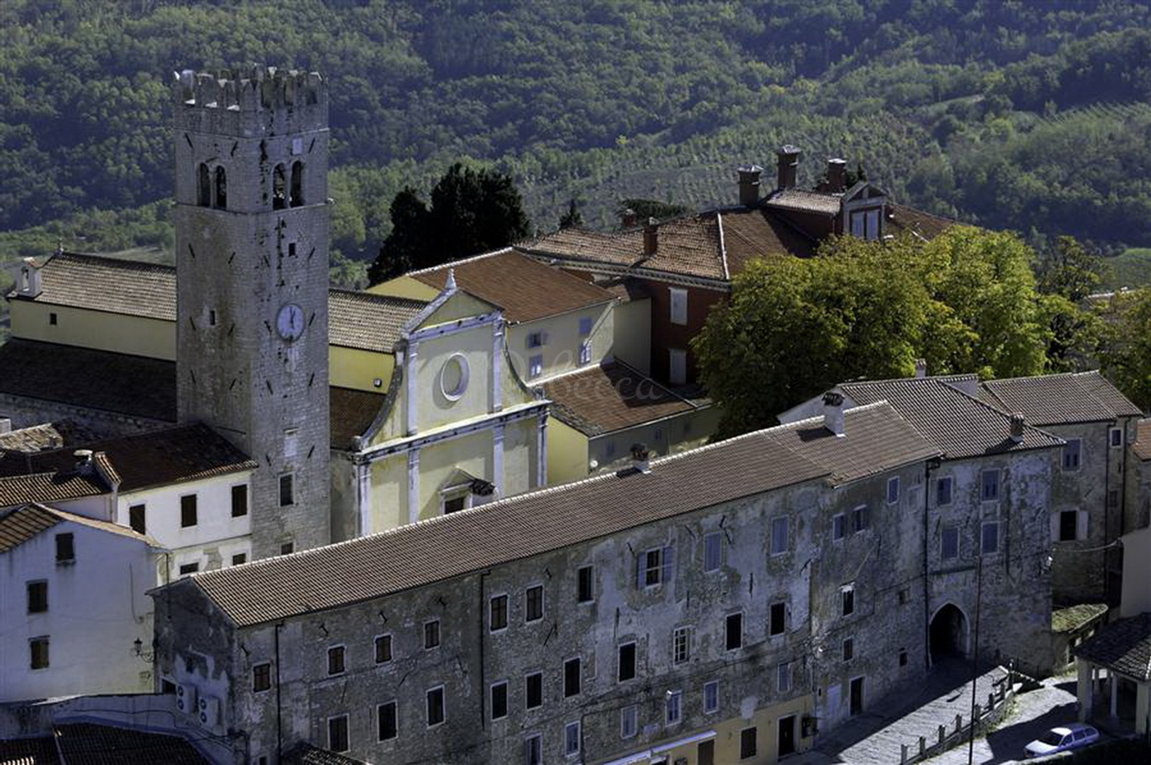 Kuća Na prodaju -  Motovun