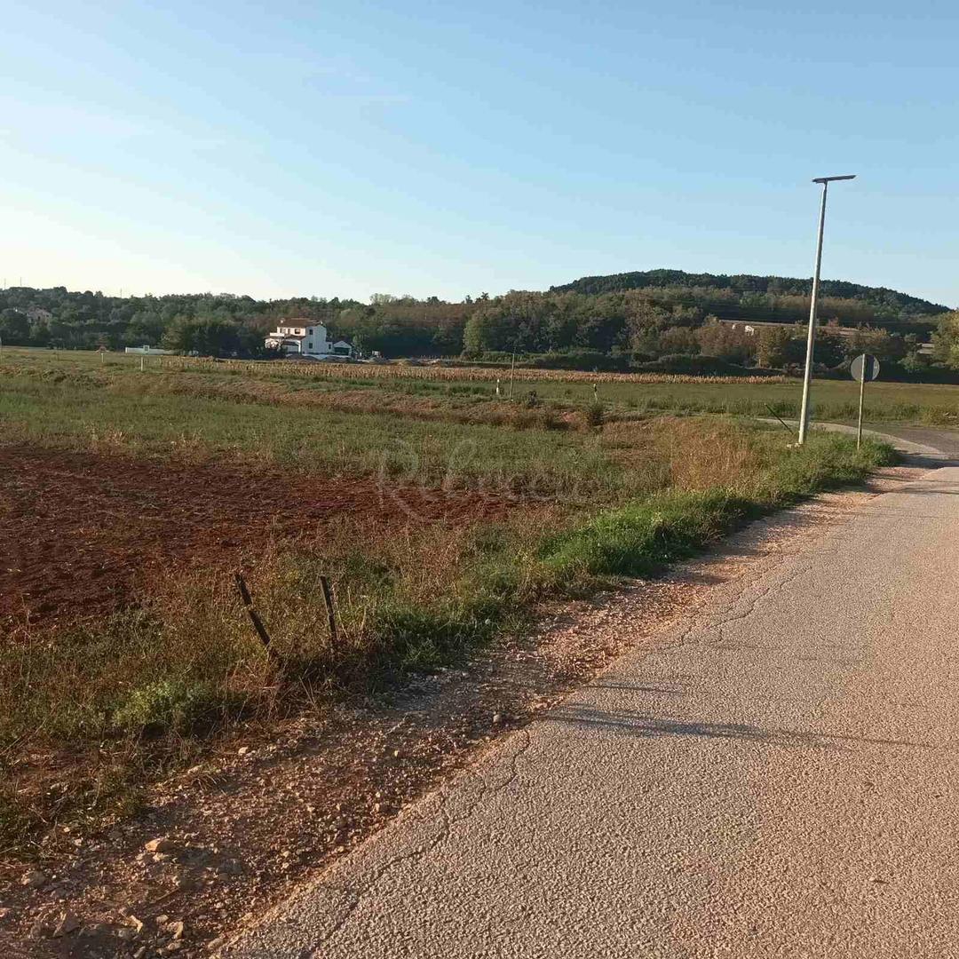 Terreno In vendita -  Novaki Motovunski