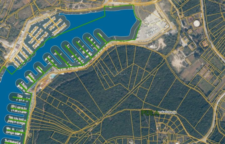 Pozemok na predaj 3015 m² – Medulin