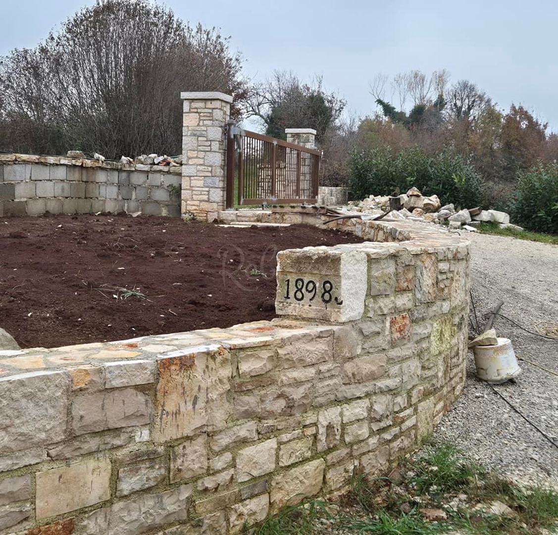 Casa In vendita -  Rojnići