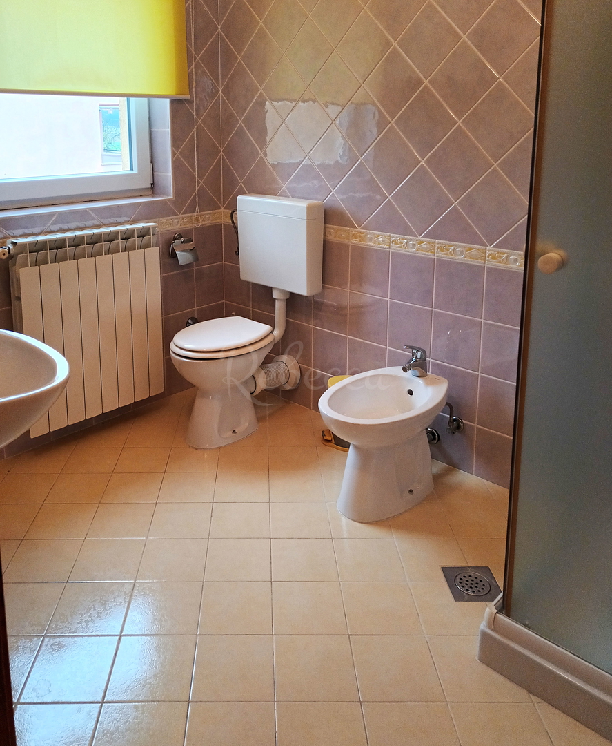 Dom Na sprzedaż -  Valbandon