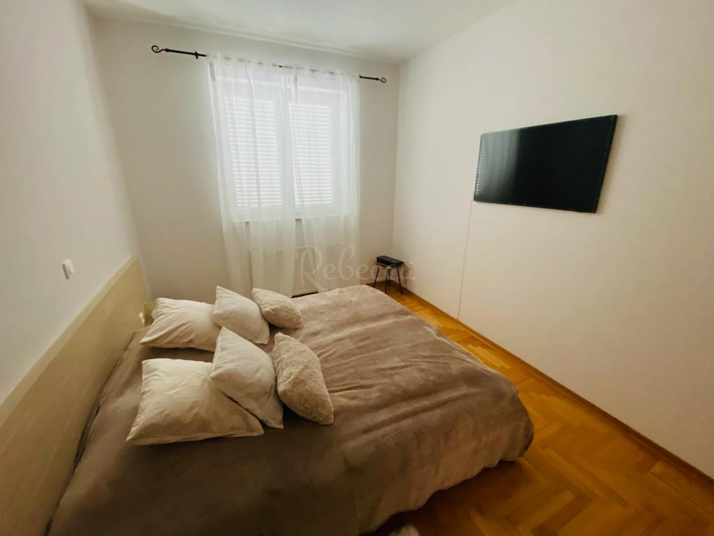 Flat For sale -  Valdebek