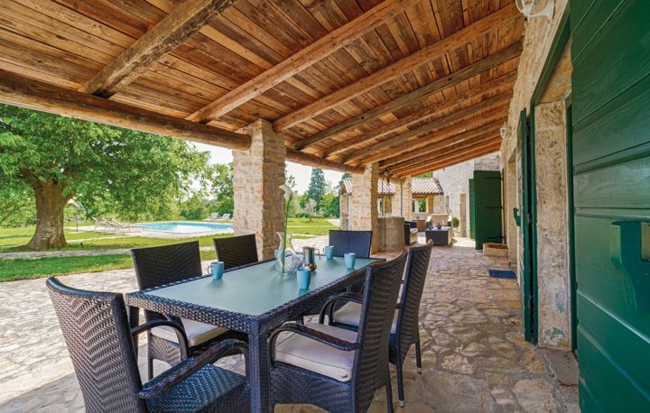 Kuća na prodaju 280 m² – Barban