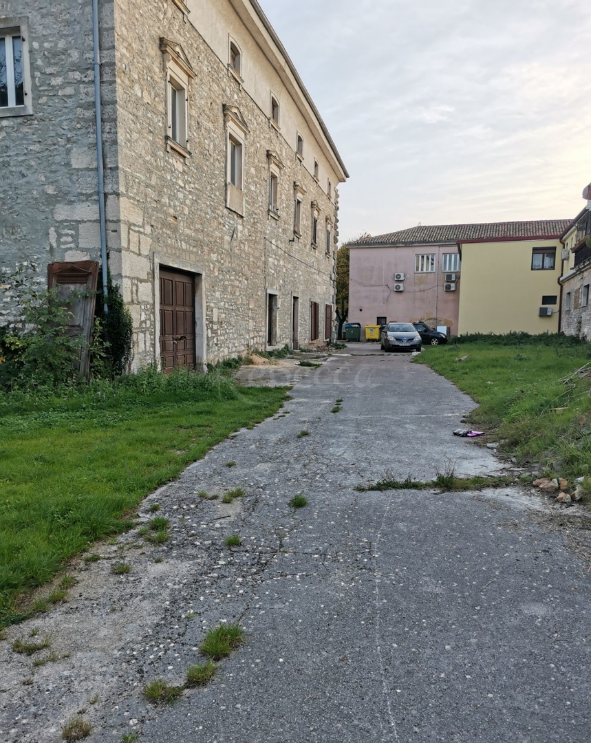 Dom Na sprzedaż - Istarska Svetvinčenat