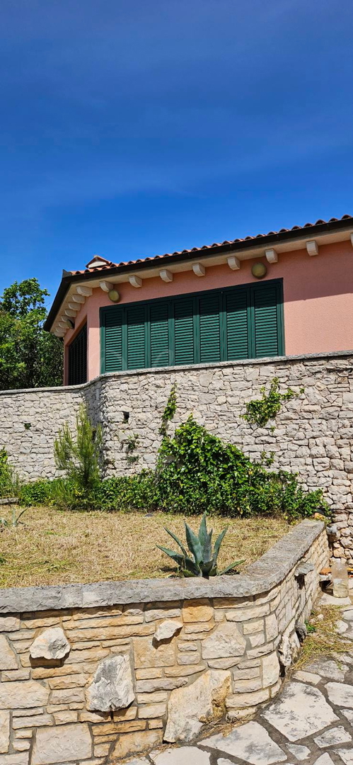 Kuća Na prodaju -  Trget