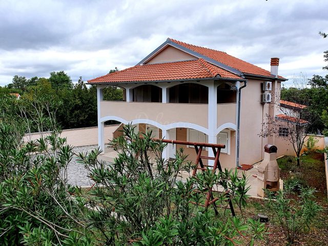 House for sale 160 m² – Pavićini