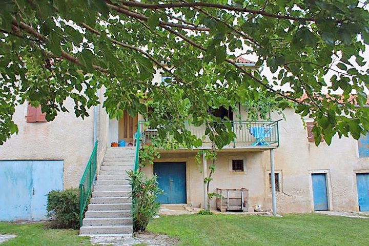 Haus zu verkaufen 318 m² – Kanfanar