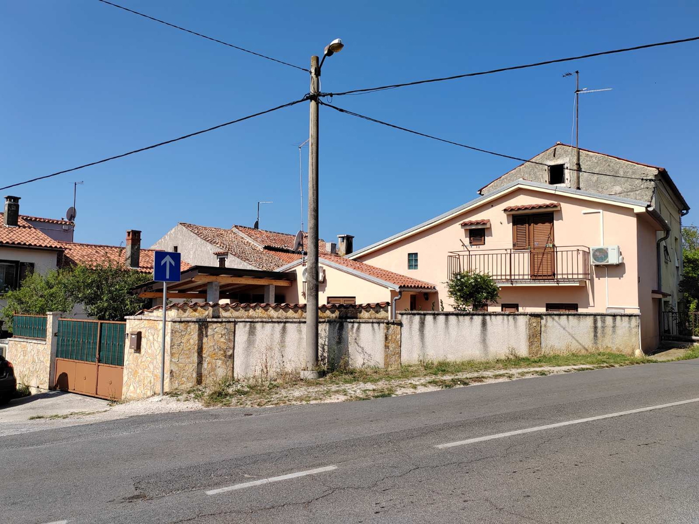 Hiša Naprodaj - Istarska Pula