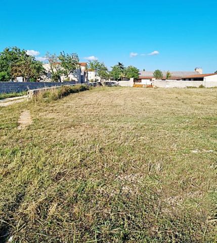 Land for sale 500 m² – Žminj