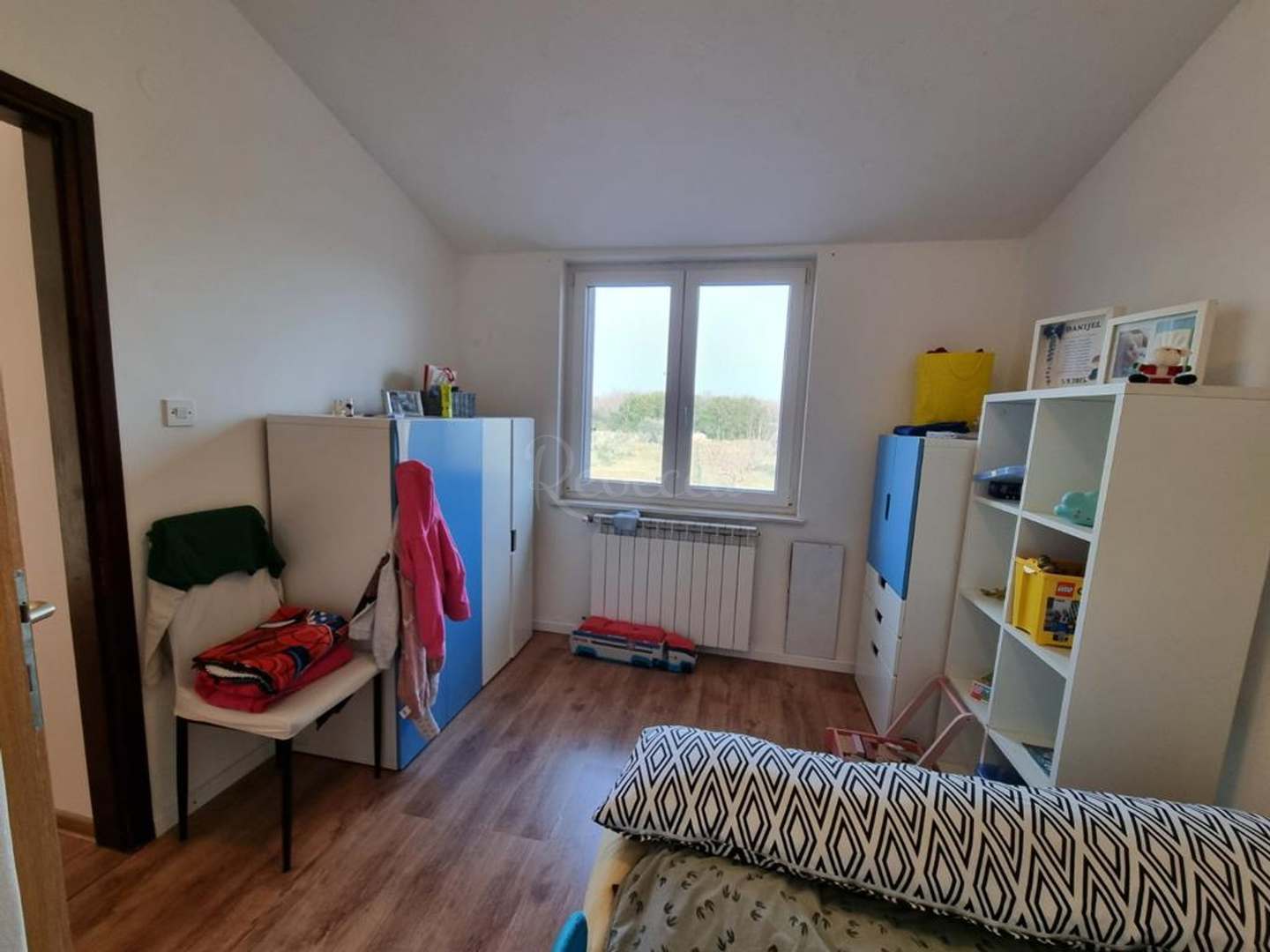 Dom Na predaj -  Zambratija