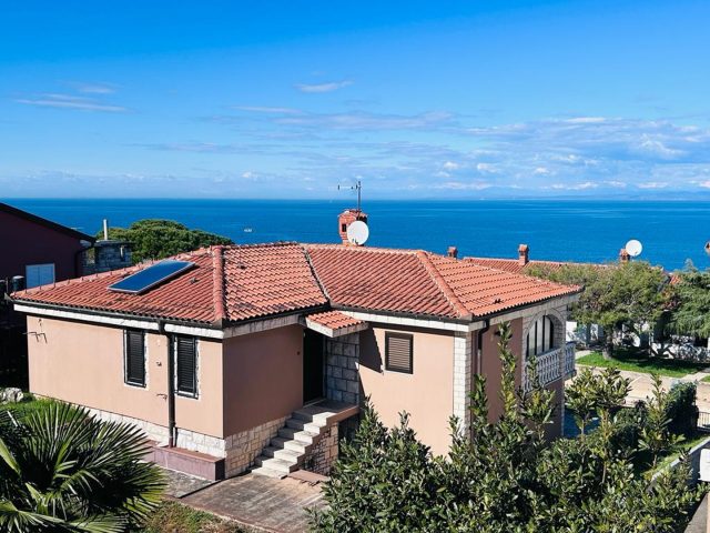 Maison à vendre 180 m² – Umag