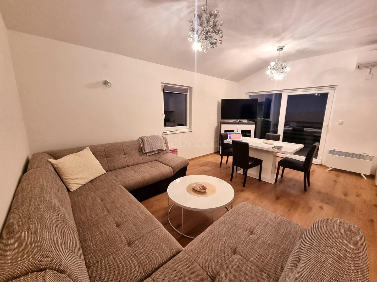 Apartment Zu verkaufen -  Brtonigla