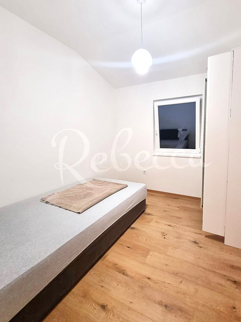 Apartment Zu verkaufen -  Brtonigla