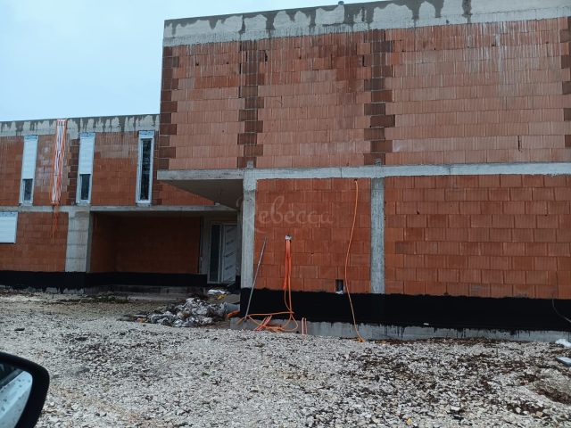 Casa In vendita - Istarska Ližnjan - foto 2/2