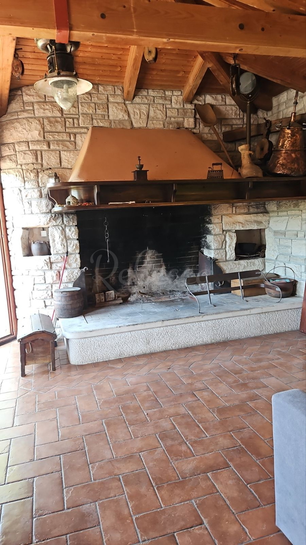 Poslovni prostori Naprodaj - Istarska Trget
