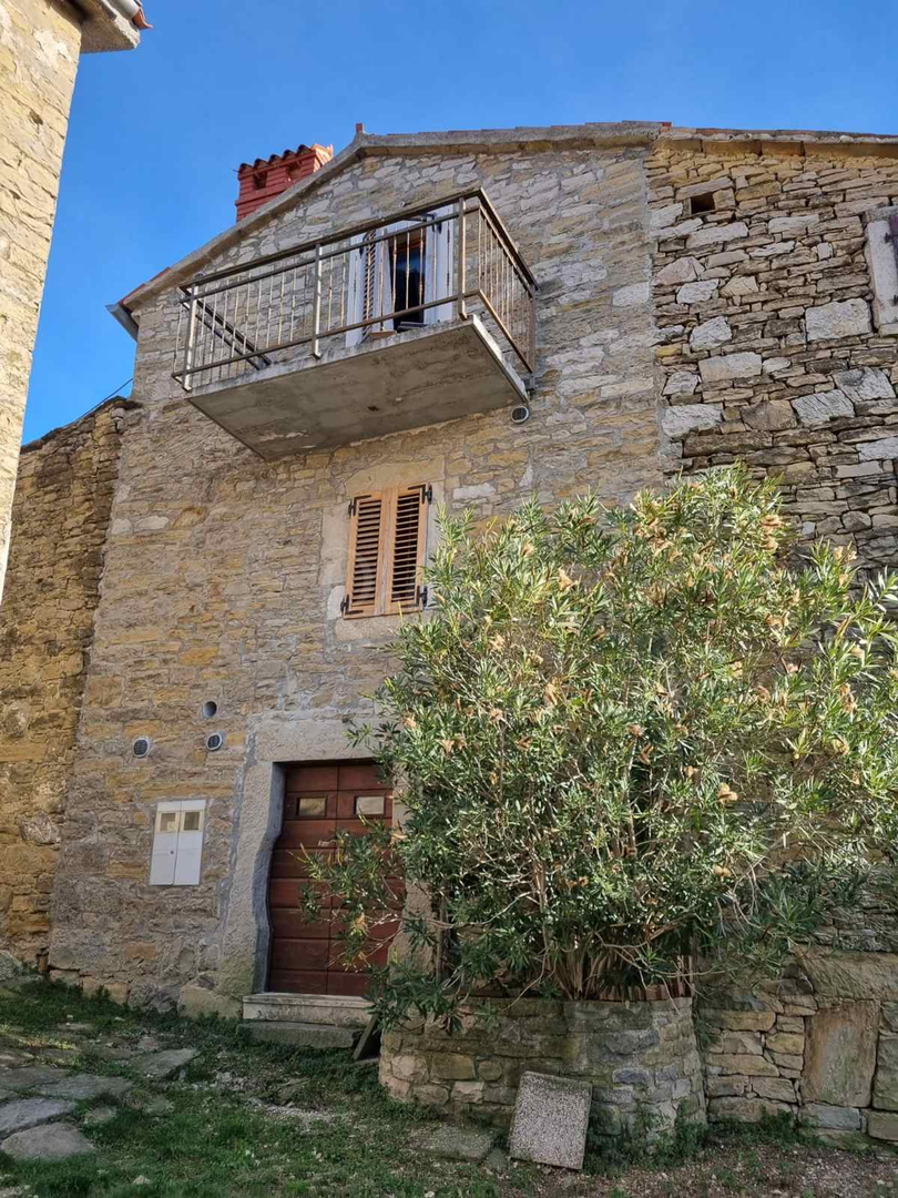 Dom Na sprzedaż -  Pazin