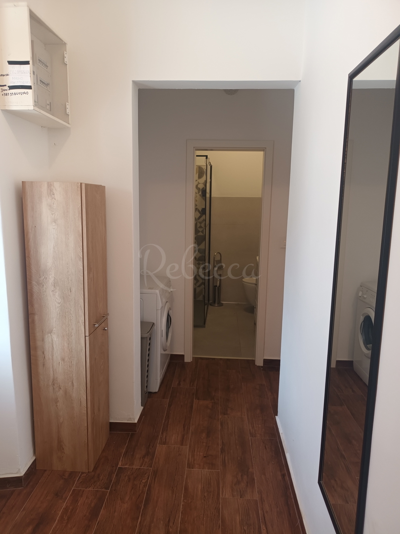 Haus Zu verkaufen -  Peruški