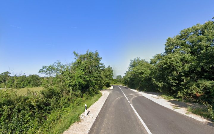 Zemljište na prodaju 24353 m² – Svetvinčenat