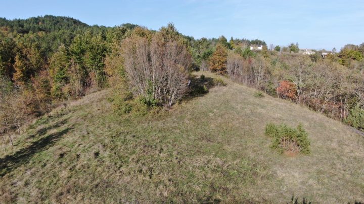 Parcela na predaj 8704 m² – Novaki Pazinski