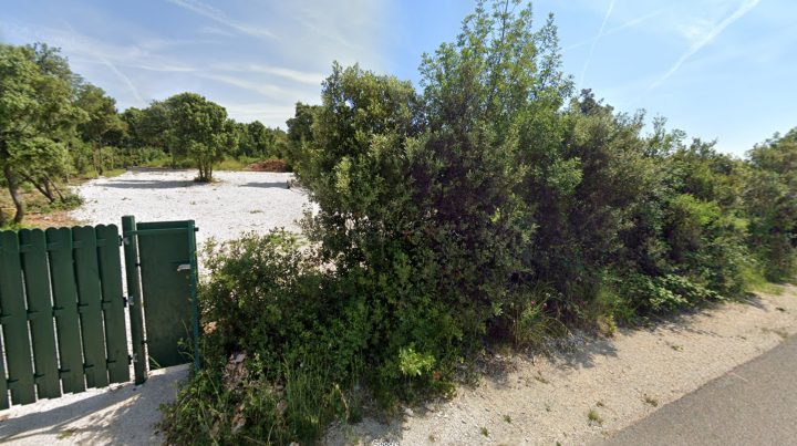 Grundstück zu verkaufen 813 m² – Rakalj