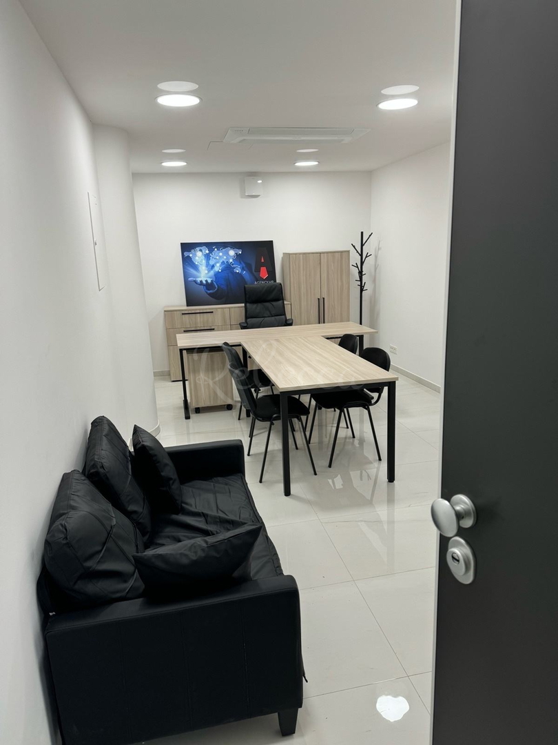 Business premises For sale - Istarska Pula - foto 1/4