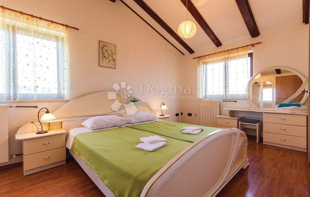 Dom Na predaj - ISTARSKA  LIŽNJAN 