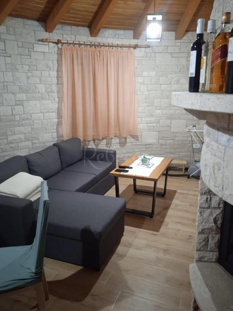 Haus Zu verkaufen Peruški