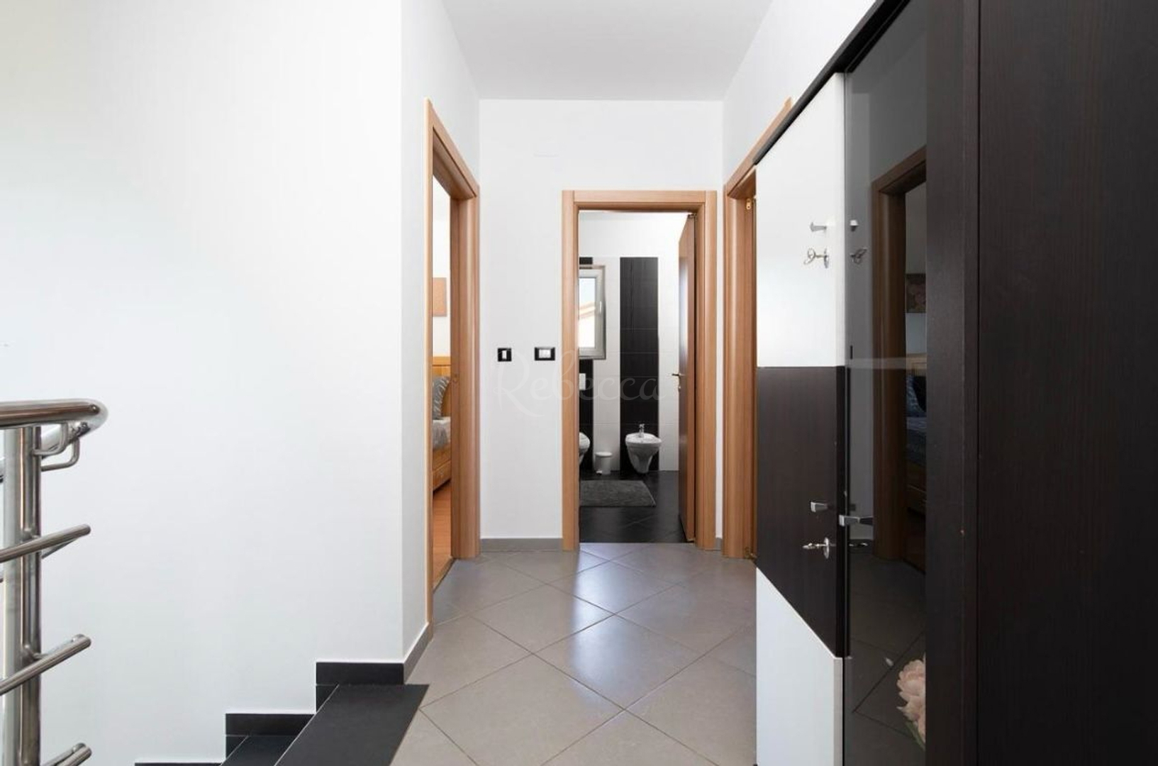 Maison À vendre -  Loborika