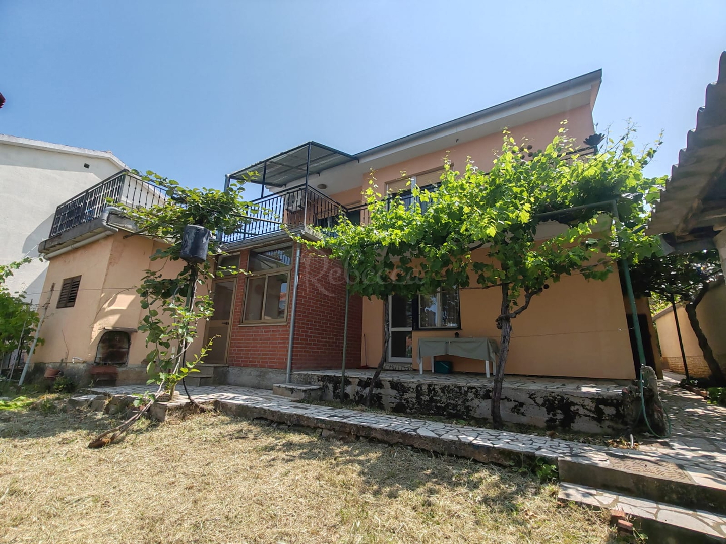 Casa In vendita -  Štinjan