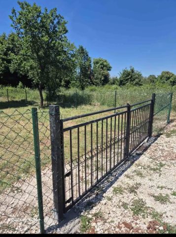 Grundstück zu verkaufen 700 m² – Ližnjan